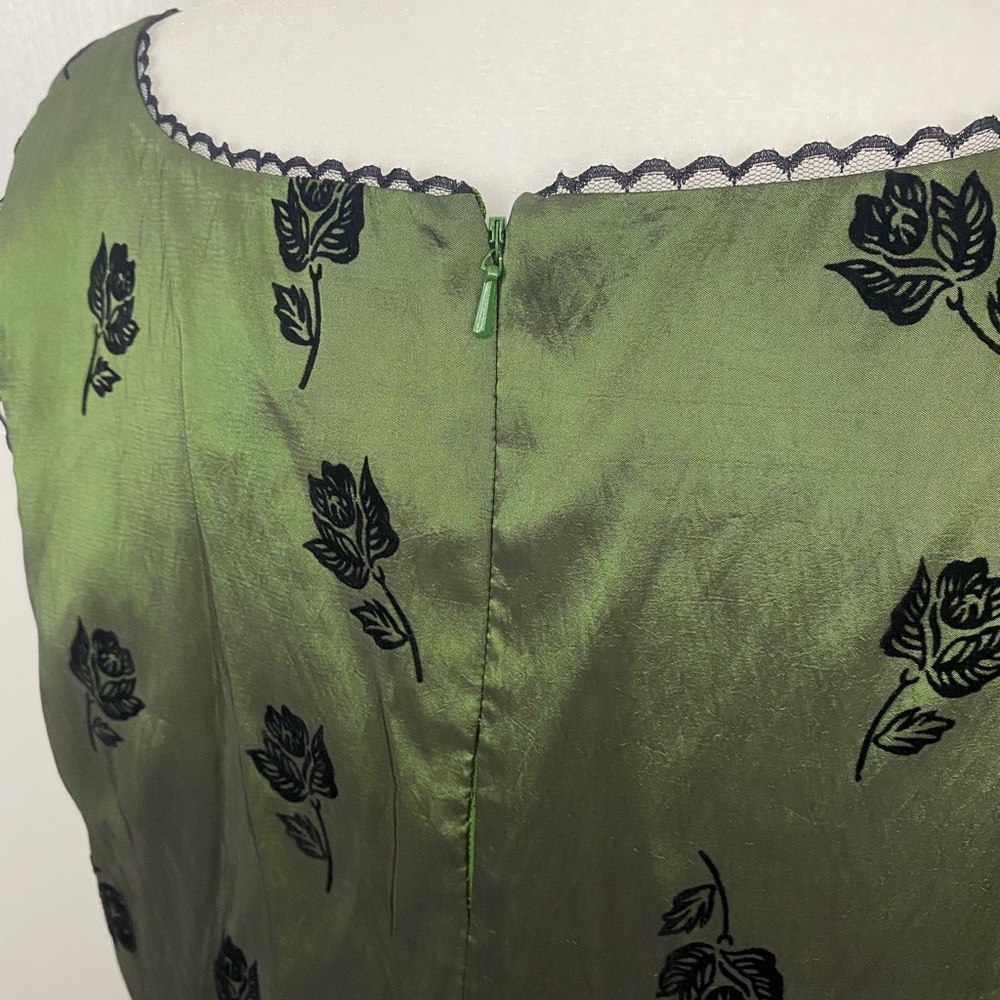 ❗️SOLD❗️Neca Twilight Bella Swan Birthday Dress New Moon Size 2XL - Picture 11 of 16